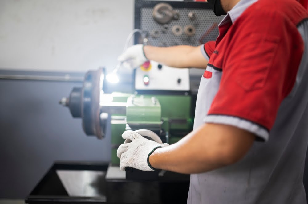 Featured image for “How to Use a Brake Lathe: A Complete Guide”