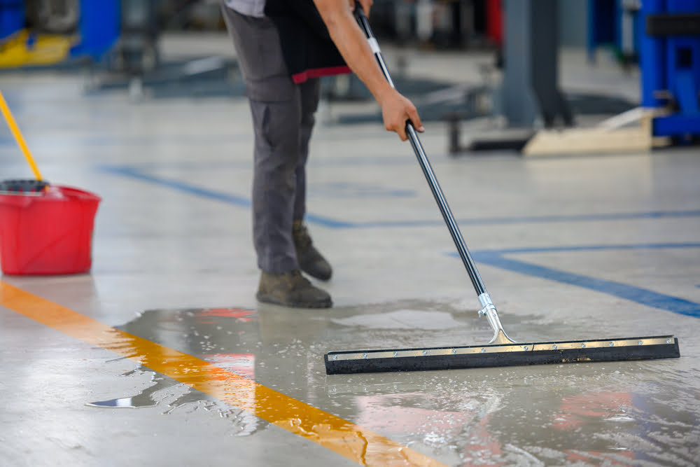 Featured image for “Mechanic Shop Cleaning Checklist: Complete Guide”
