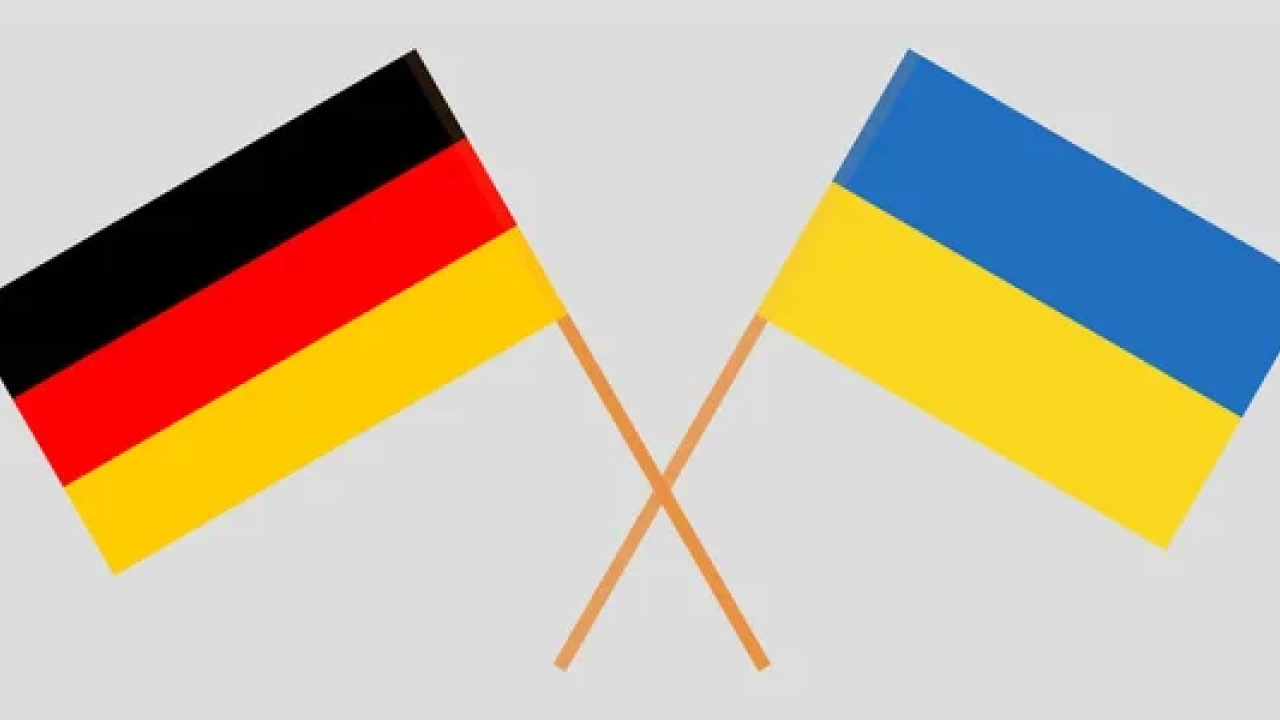 6686838b203e8__depositphotos_215593342-stock-illustration-crossed-flags-ukraine-and-germany.jpg