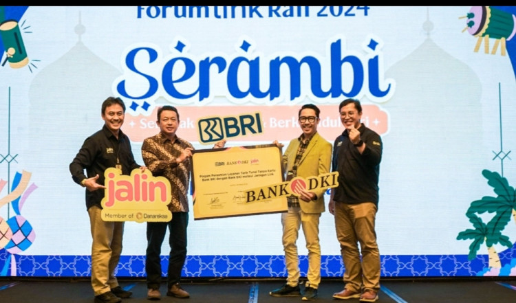 Kini Nasabah Bank DKI Bisa Tarik Tunai Tanpa Kartu di ATM BRI