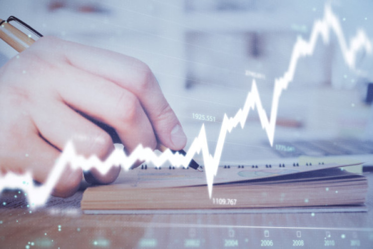 IHSG Berpotensi Terkoreksi, BNI Sekuritas Rekomendasikan Saham  EXCL, BREN, BRMS, PSAB, MEDC, dan RAJA