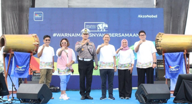 Program Mitra Dulux Mudik 2024 untuk Ratusan Tenaga Pengecatan dan Kontraktor