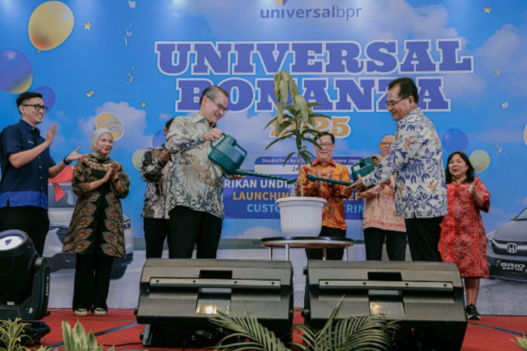 Universal BPR Luncurkan Green Deposit, Produk Ramah Lingkungan Pertama di Industri BPR