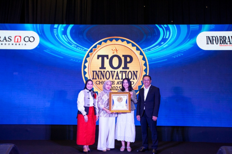 Natur-E saat meraih Top Innovation Choice Award 2025. (dok. Natur-E)