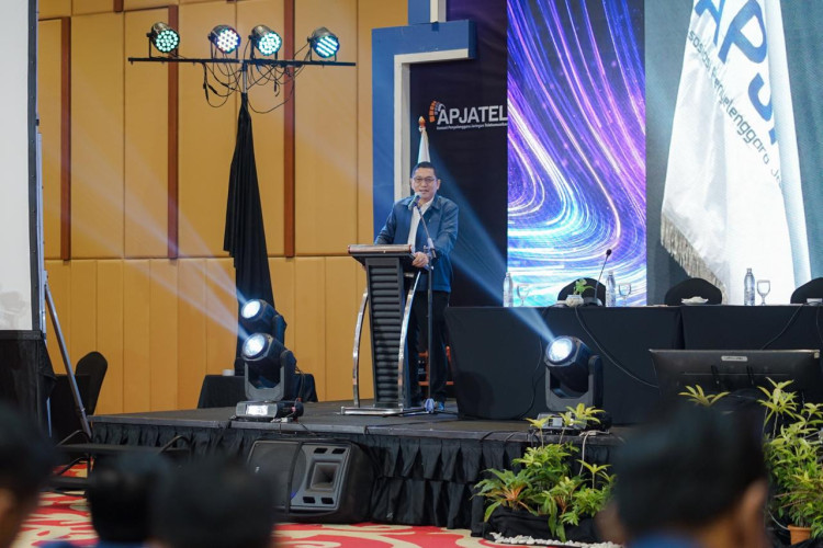 APJATEL Susun Standar Relokasi Jaringan Fiber Optik Nasional