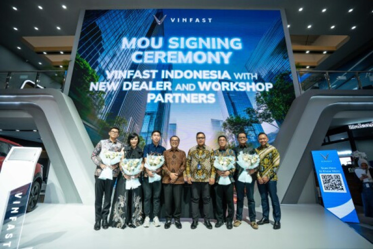 VinFast Makin Ngegas: Gandeng 20 Dealer Baru di GIIAS 2025, Perluas Jaringan Showroom ke 41 Kota