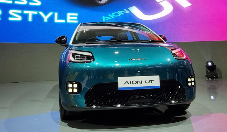 Ini Teknologi & Fitur Keselamatan Aion UT, Mobil Harga Mulai Rp330 Juta