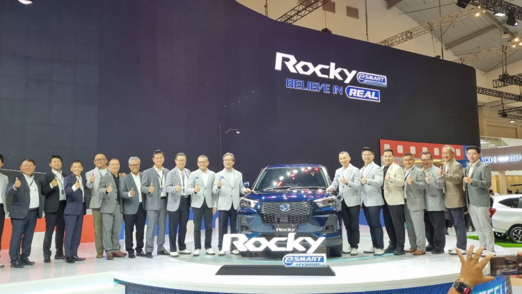 Rocky Hybrid Jadi Primadona, Daihatsu Catat 580 SPK di GIIAS 2025