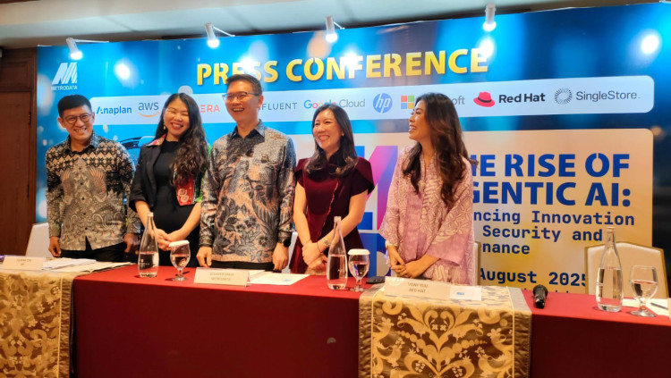 Konferensi pers Metrodata Solution Day 2025 di Shangri-La Jakarta. (foto: Jeihan Kahfi/SWA)