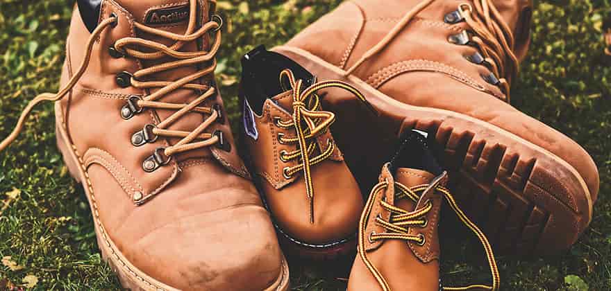 hiking boots online