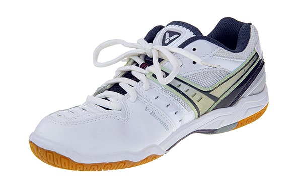 best badminton shoes under 3000