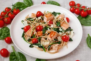 Salmon and spinach spaghetti