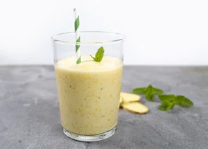 Probiotic mango smoothie