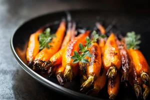 Maple and orange glazed carrots