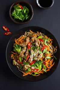 Quick beef and broccoli noodles