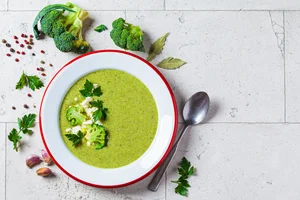 Creamy broccoli soup 