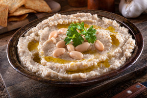 White bean and lemon dip