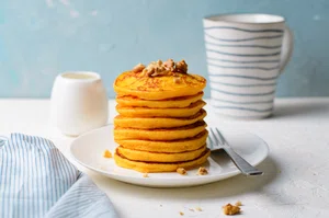 Carrot cake pancakes