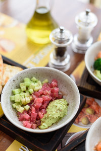 Tuna tartare with cucumber and avocado guacamole