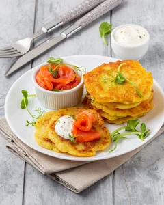 Groentepannenkoeken met gerookte zalm