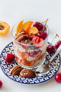 Cherry and apricot overnight oats