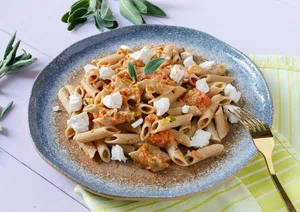 Penne with pumpkin and goat cheese