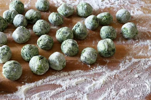 Spinach and ricotta gnudi