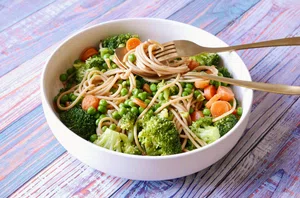 Curried spaghetti bowl