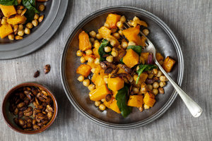 Pumpkin and chickpea salad