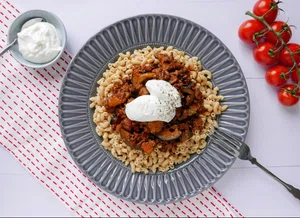 Beef and eggplant macaroni with yoghurt