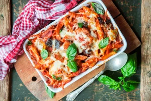 Creamy oven baked pasta