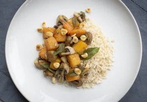 Brown rice with pumpkin and fresh sage