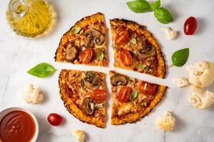 Vegetarian cauliflower pizza