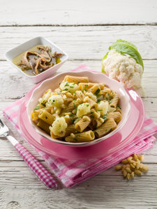 Pasta with cauliflower anchovies and pine nuts 
