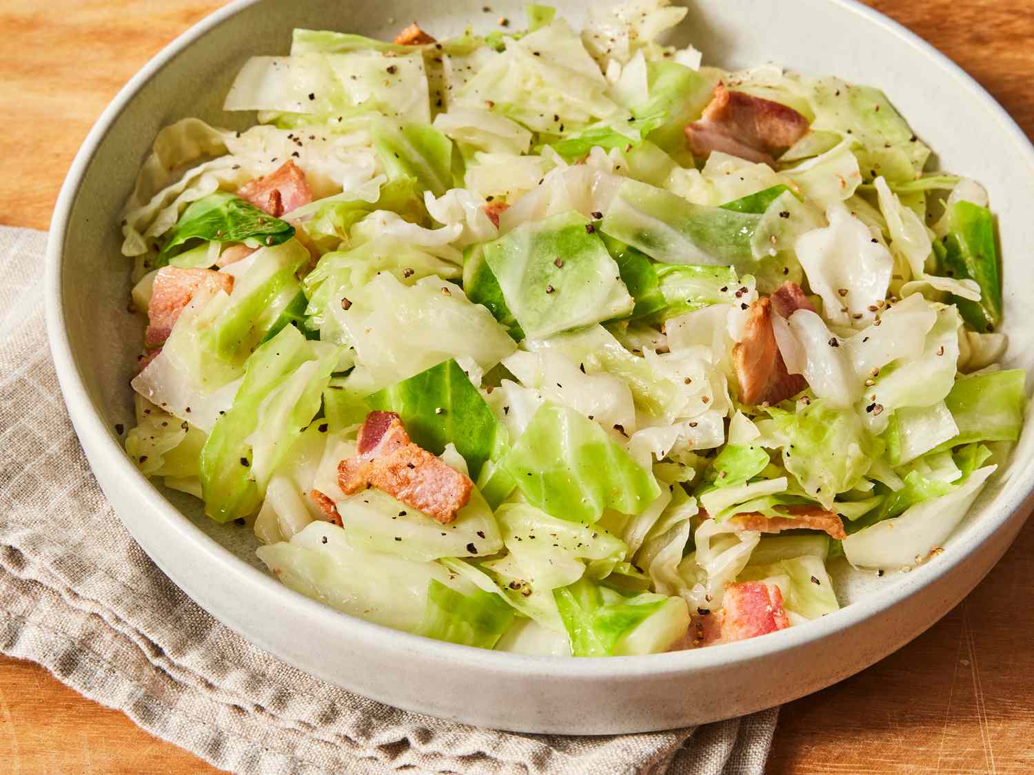 Smothered Collard Greens and Cabbage