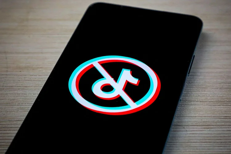 TikTok Ban Becomes Reality as App Shuts Down in US