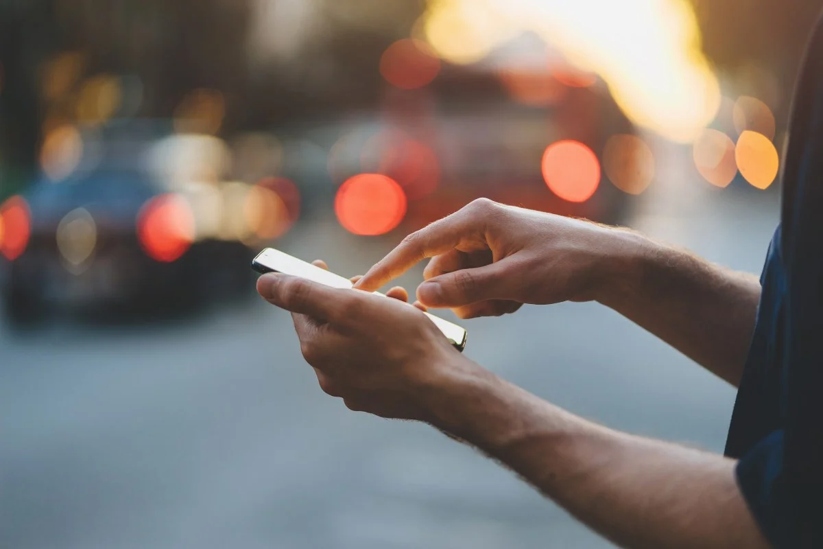 Meta to Offer UK Users Ad-Free Facebook and Instagram Subscription for 2.99 Pounds
