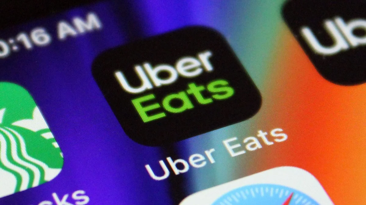 Uber Eats launches a TikTok-like video feed to boost discovery