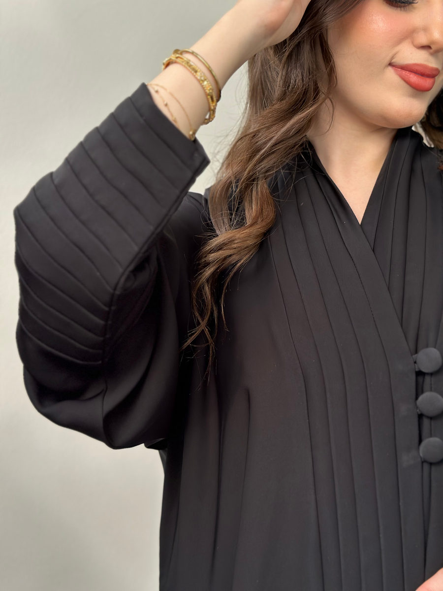 عباية لمياء 