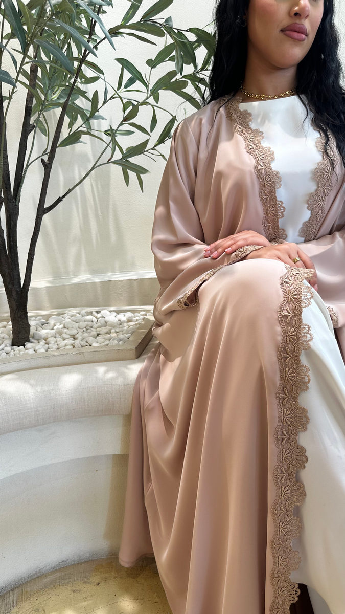 عباية عوشة