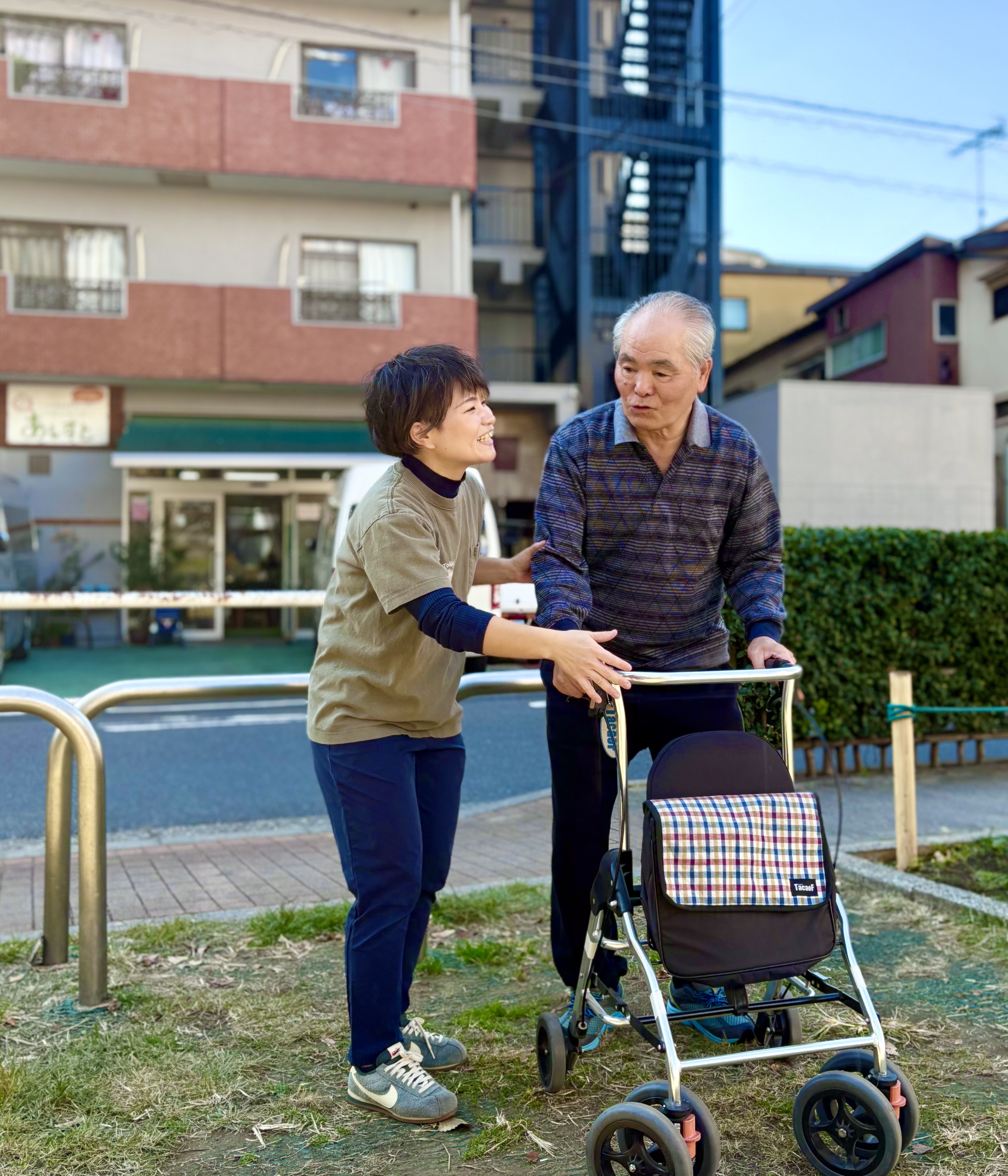 あしすと外観