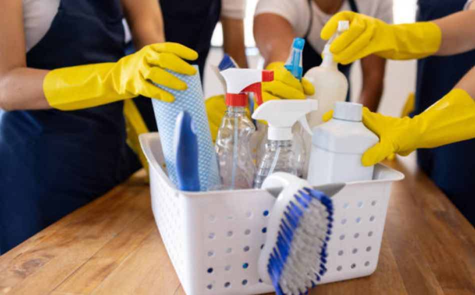 How to Find Commercial Cleaning Contracts in Iowa