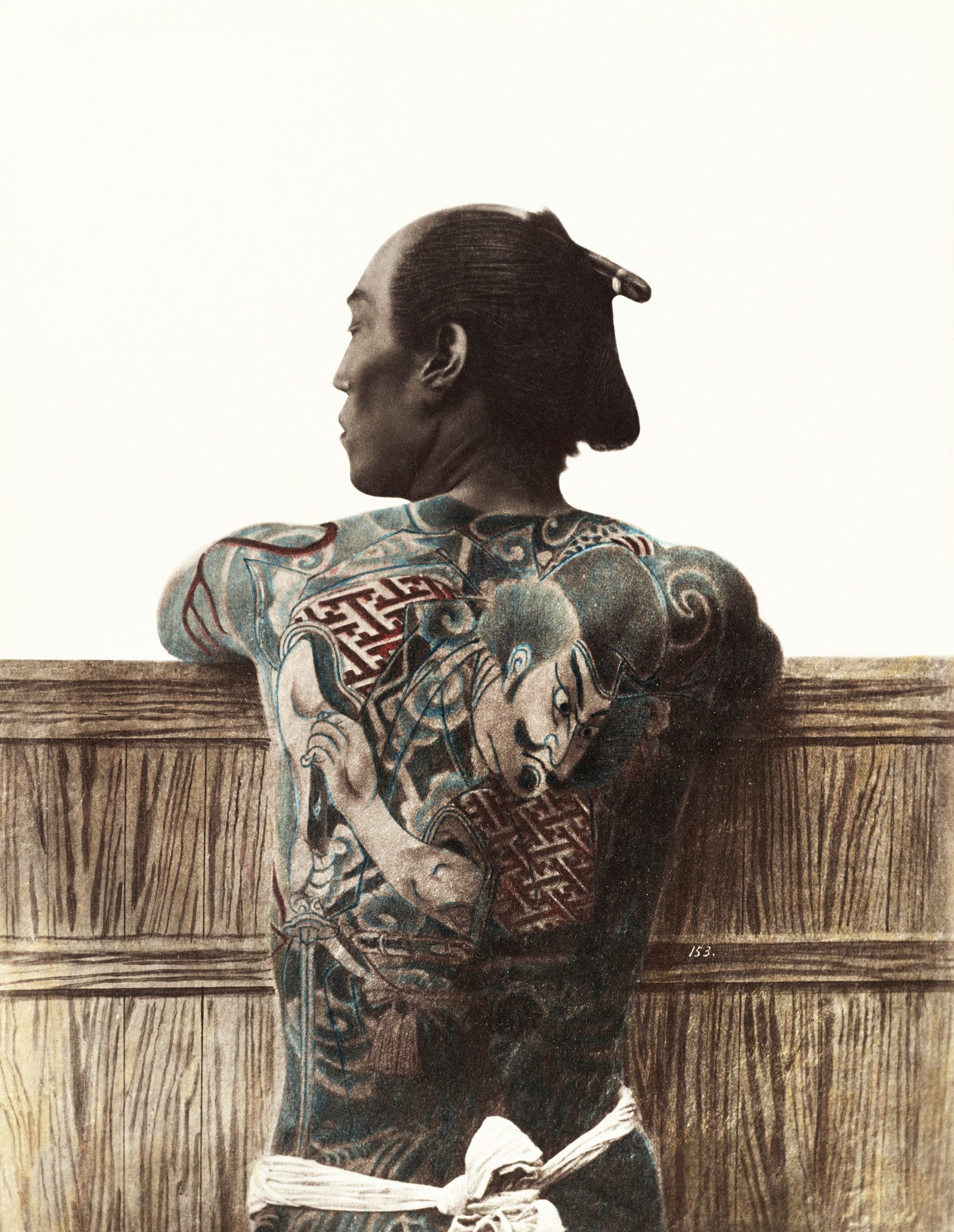 Nude photography of tattooed Japanese man with tattoo (1870 - 1890)