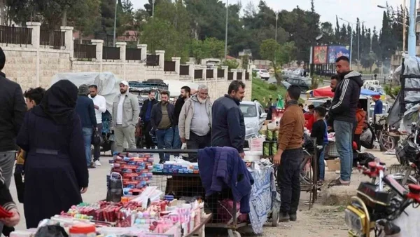 حماة تنظم بازارات أحياء لتخفيف الازدحام وتدعيم البسطات