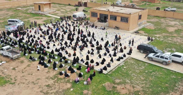 وصول 28 شاحنة مساعدات إنسانية تركية إلى شمال سوريا