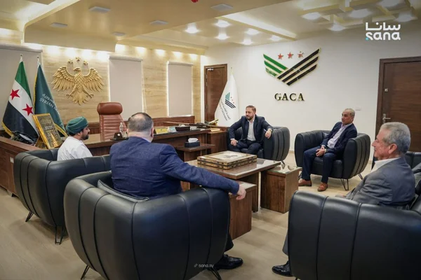 تعزيز التعاون في النقل الجوي بين سوريا وطيران السلام العُمانية