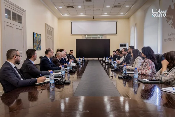 وزيرا السياحة والأوقاف يبحثان تأهيل التكية السليمانية بدمشق