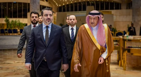 وزير الخارجية السوري أسعد الشيباني يصل الرياض لتعزيز العلاقات