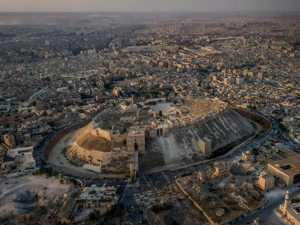 توسع مشروع نقاط الإنترنت المجانية في مدينة حلب ليشمل 40 نقطة