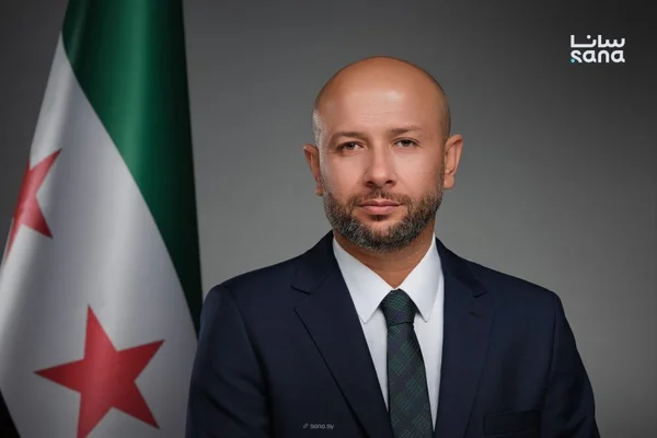 وزير الطوارئ يبحث مع سفيرة النرويج التعاون في إزالة الألغام